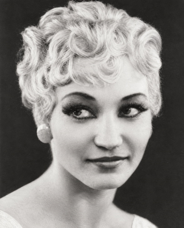 File:Kaur, Larissa.jpg